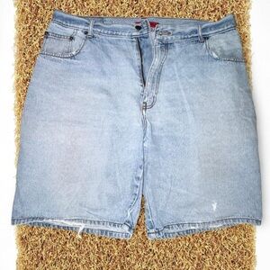 Men’s Bugle Boy blue denim jorts Size 36” #denim #jorts